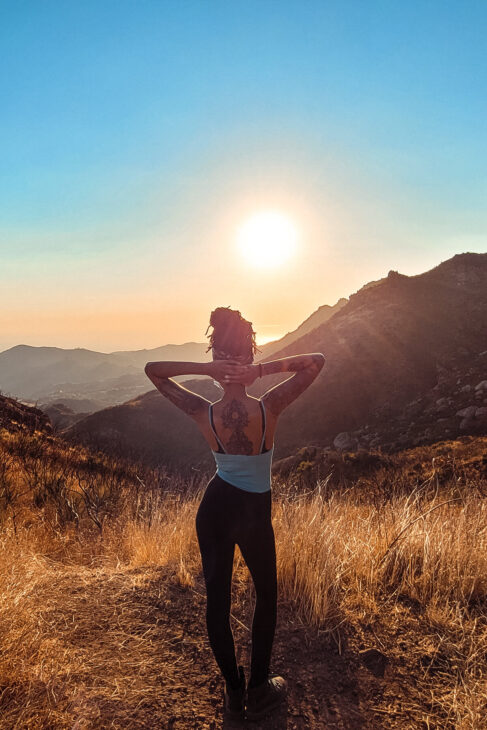 backbone trail to sandstone peak